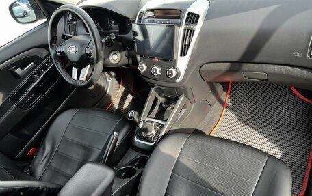 KIA cee'd I рестайлинг, 2011 год, 645 000 рублей, 10 фотография