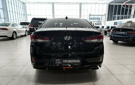 Hyundai Sonata VII, 2019 год, 1 990 000 рублей, 10 фотография