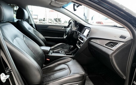 Hyundai Sonata VII, 2019 год, 1 990 000 рублей, 15 фотография