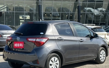 Toyota Vitz, 2019 год, 975 000 рублей, 6 фотография