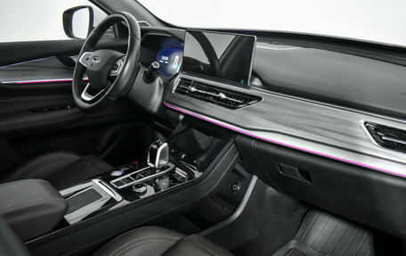 Chery Tiggo 8 Pro, 2022 год, 2 250 000 рублей, 14 фотография