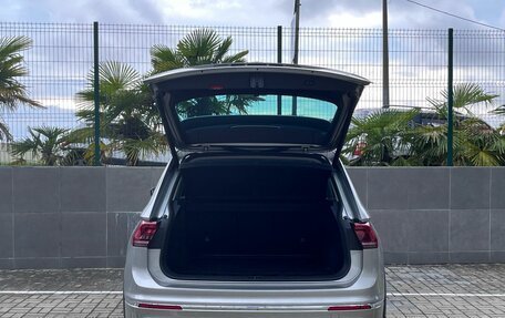 Volkswagen Tiguan II, 2020 год, 2 890 000 рублей, 9 фотография