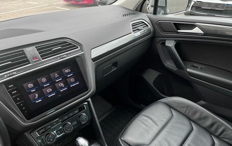 Volkswagen Tiguan II, 2020 год, 2 890 000 рублей, 13 фотография