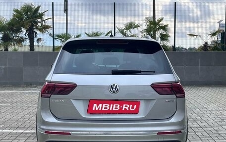 Volkswagen Tiguan II, 2020 год, 2 890 000 рублей, 8 фотография