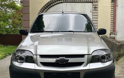 Chevrolet Niva I рестайлинг, 2009 год, 590 000 рублей, 1 фотография