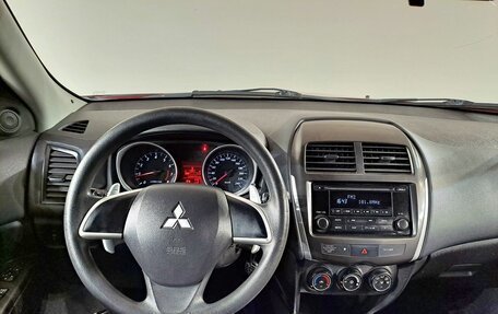 Mitsubishi ASX I рестайлинг, 2013 год, 999 000 рублей, 9 фотография