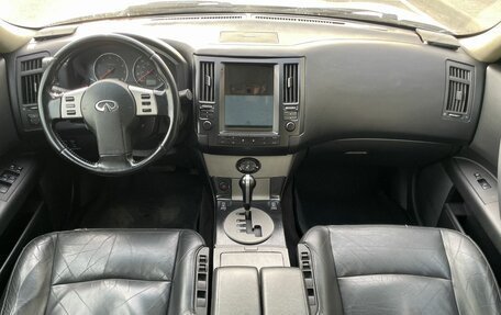 Infiniti FX I, 2004 год, 669 000 рублей, 10 фотография