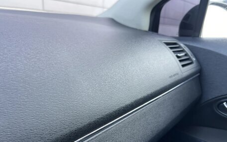 Toyota Avensis III рестайлинг, 2010 год, 1 045 000 рублей, 15 фотография
