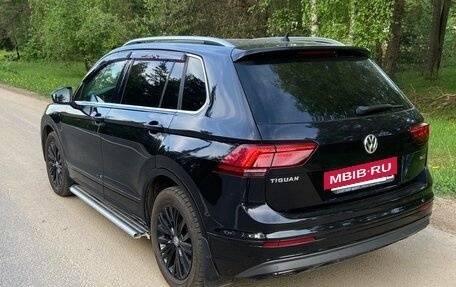 Volkswagen Tiguan II, 2018 год, 2 200 000 рублей, 9 фотография