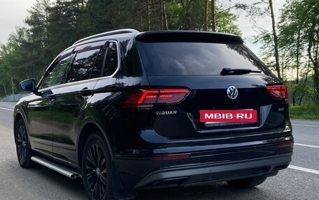 Volkswagen Tiguan II, 2018 год, 2 200 000 рублей, 13 фотография
