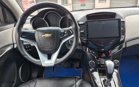 Chevrolet Cruze II, 2011 год, 455 000 рублей, 15 фотография