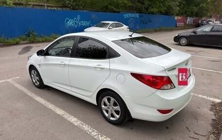 Hyundai Solaris II рестайлинг, 2013 год, 900 000 рублей, 7 фотография