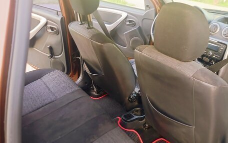 Renault Duster I рестайлинг, 2013 год, 830 000 рублей, 2 фотография