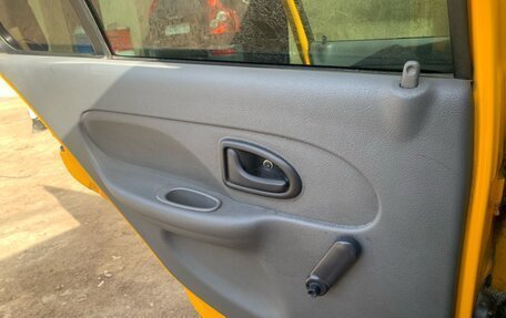 Renault Clio III, 2002 год, 120 000 рублей, 8 фотография