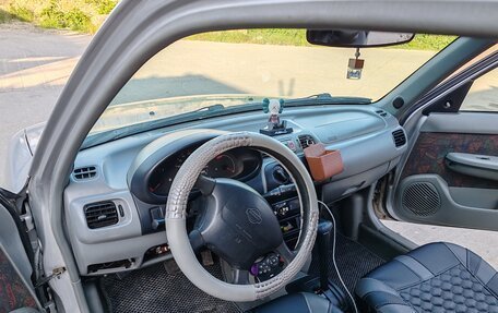Nissan Micra II, 2000 год, 270 000 рублей, 8 фотография