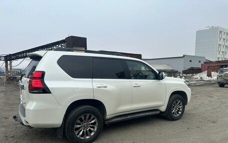 Toyota Land Cruiser Prado 150 рестайлинг 2, 2019 год, 5 000 000 рублей, 2 фотография