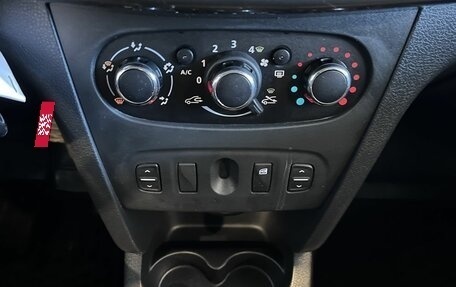Renault Logan II, 2021 год, 1 260 000 рублей, 15 фотография
