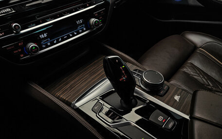 BMW 5 серия, 2018 год, 4 590 000 рублей, 11 фотография