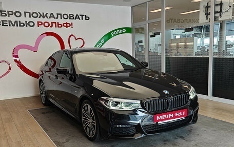 BMW 5 серия, 2018 год, 4 590 000 рублей, 3 фотография