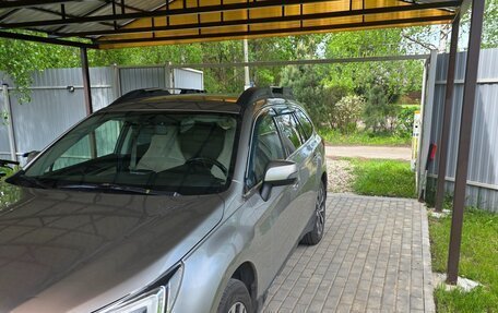 Subaru Outback IV рестайлинг, 2017 год, 2 000 000 рублей, 7 фотография
