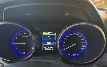 Subaru Outback IV рестайлинг, 2017 год, 2 000 000 рублей, 5 фотография