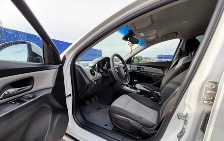Chevrolet Cruze II, 2013 год, 780 000 рублей, 6 фотография
