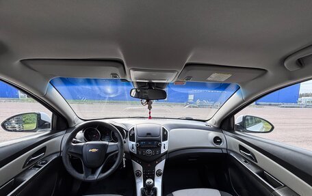 Chevrolet Cruze II, 2013 год, 780 000 рублей, 10 фотография