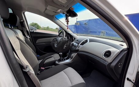 Chevrolet Cruze II, 2013 год, 780 000 рублей, 7 фотография