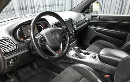 Jeep Grand Cherokee, 2018 год, 3 549 000 рублей, 16 фотография