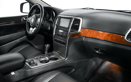 Jeep Grand Cherokee, 2012 год, 1 590 000 рублей, 13 фотография