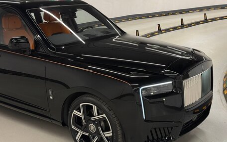 Rolls-Royce Cullinan, 2026 год, 67 000 000 рублей, 2 фотография