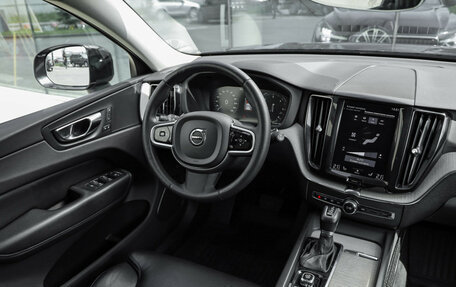 Volvo XC60 II, 2018 год, 3 199 000 рублей, 11 фотография