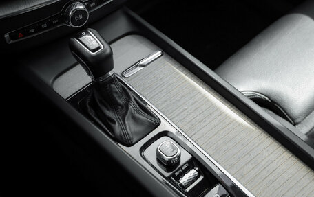 Volvo XC60 II, 2018 год, 3 199 000 рублей, 21 фотография