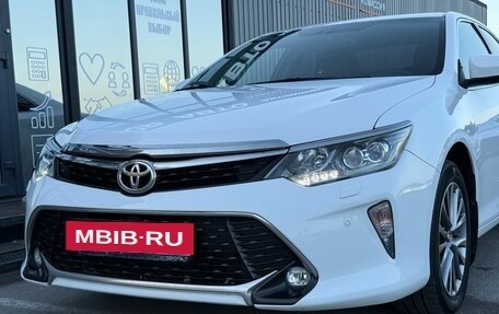 Toyota Camry, 2017 год, 2 249 000 рублей, 6 фотография