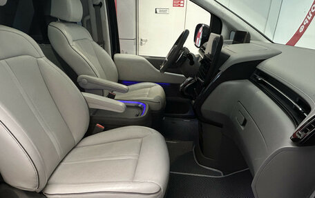Hyundai Staria, 2022 год, 4 750 000 рублей, 13 фотография