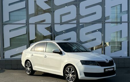 Skoda Rapid I, 2018 год, 750 000 рублей, 2 фотография