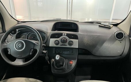 Renault Kangoo II рестайлинг, 2012 год, 800 000 рублей, 5 фотография