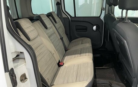 Renault Kangoo II рестайлинг, 2012 год, 800 000 рублей, 15 фотография