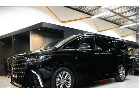 Toyota Alphard, 2026 год, 7 300 000 рублей, 2 фотография
