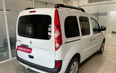 Renault Kangoo II рестайлинг, 2012 год, 800 000 рублей, 4 фотография