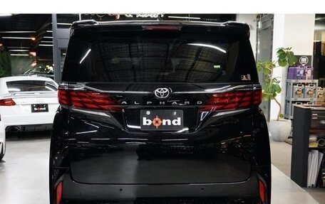 Toyota Alphard, 2026 год, 7 300 000 рублей, 8 фотография