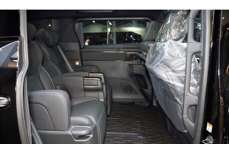 Toyota Alphard, 2026 год, 7 300 000 рублей, 37 фотография