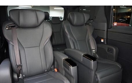 Toyota Alphard, 2026 год, 7 300 000 рублей, 36 фотография