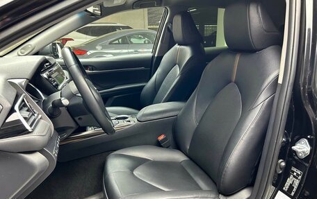 Toyota Camry, 2020 год, 2 897 000 рублей, 8 фотография