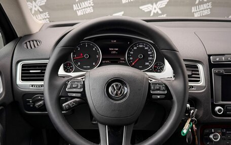 Volkswagen Touareg III, 2015 год, 2 320 000 рублей, 16 фотография