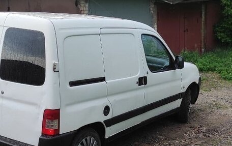Peugeot Partner II рестайлинг 2, 2011 год, 380 000 рублей, 4 фотография