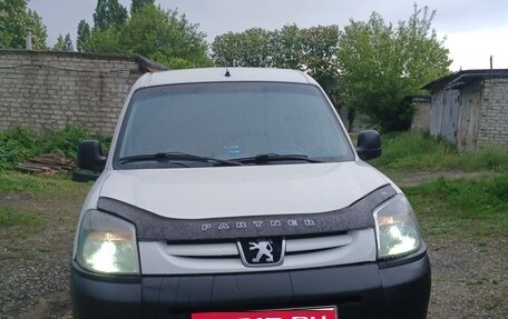 Peugeot Partner II рестайлинг 2, 2011 год, 380 000 рублей, 2 фотография