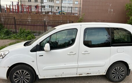 Peugeot Partner II рестайлинг 2, 2012 год, 550 000 рублей, 2 фотография