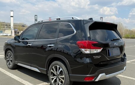 Subaru Forester, 2022 год, 3 200 000 рублей, 4 фотография