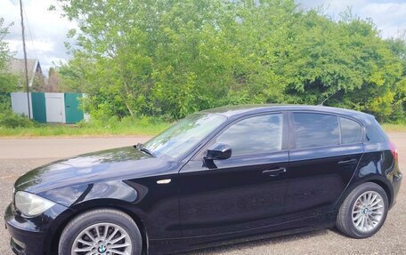 BMW 1 серия, 2011 год, 1 150 000 рублей, 3 фотография